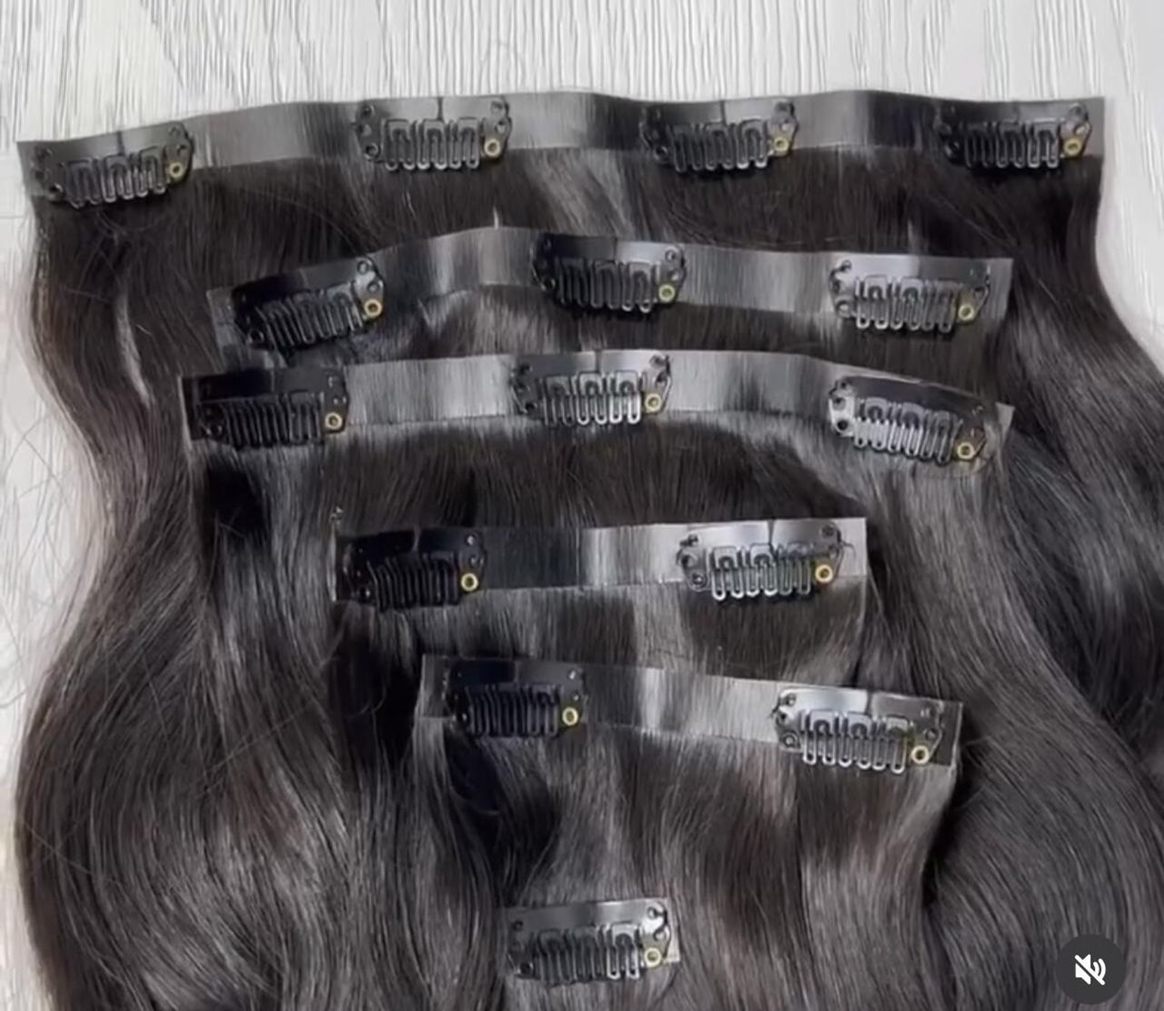 SEAMLESS Virgin Clip Ins- Straight