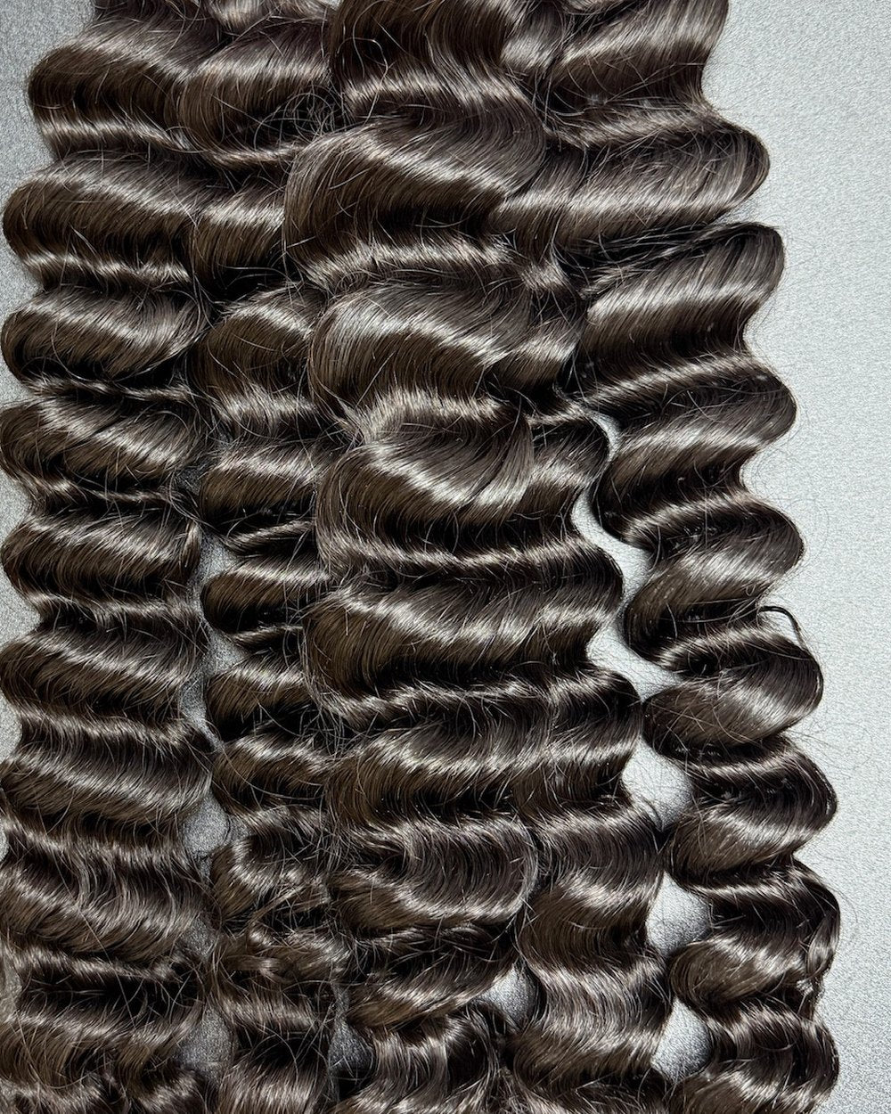 Boardroom Bob — V-Part Wig