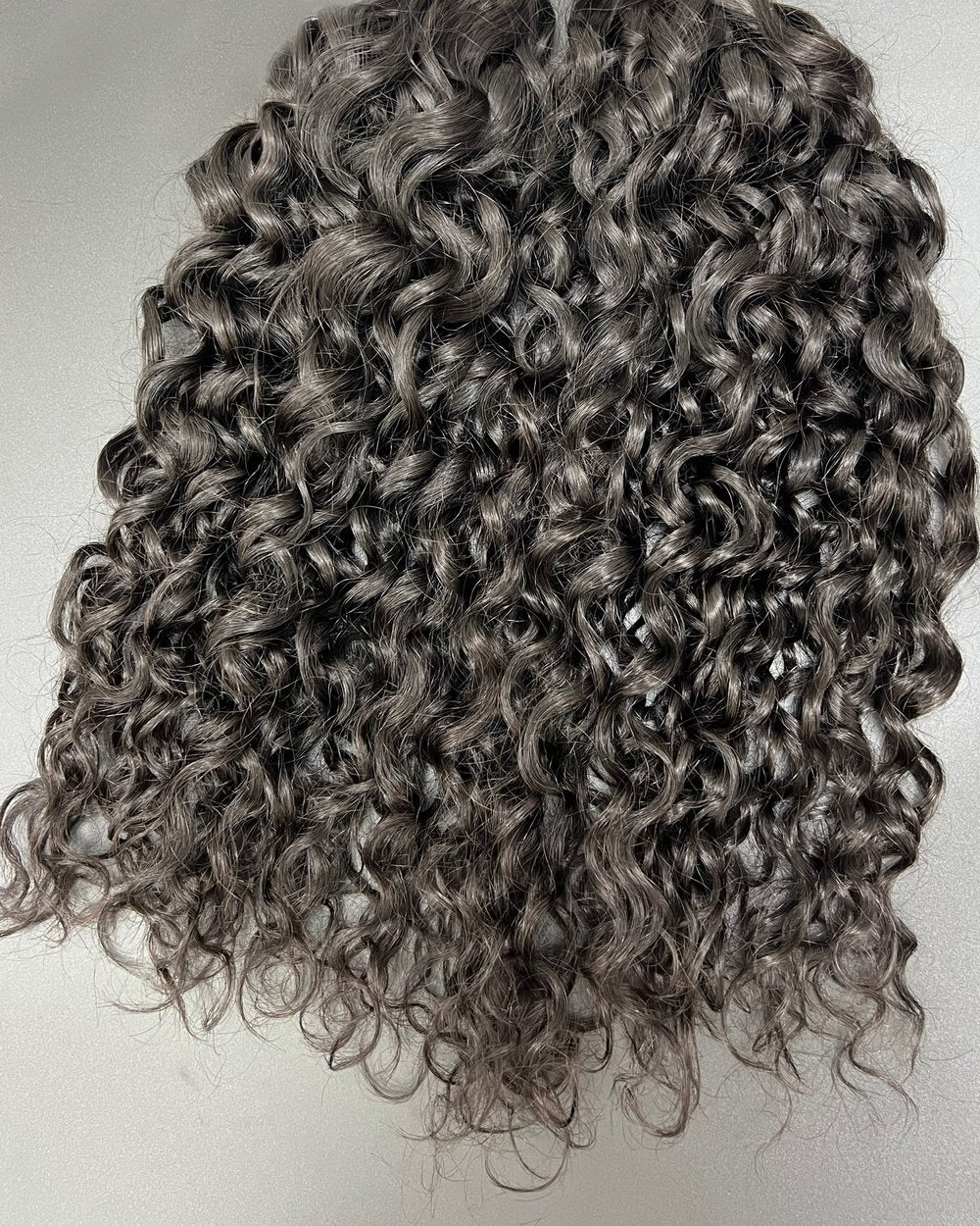 Boardroom Bob — V-Part Wig