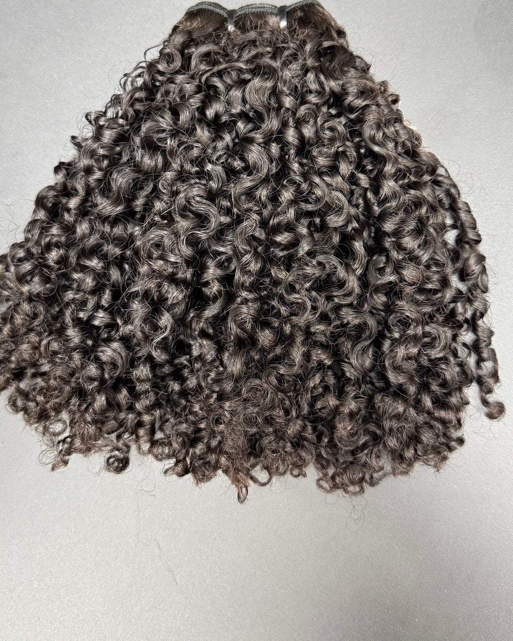 Boardroom Bob — V-Part Wig